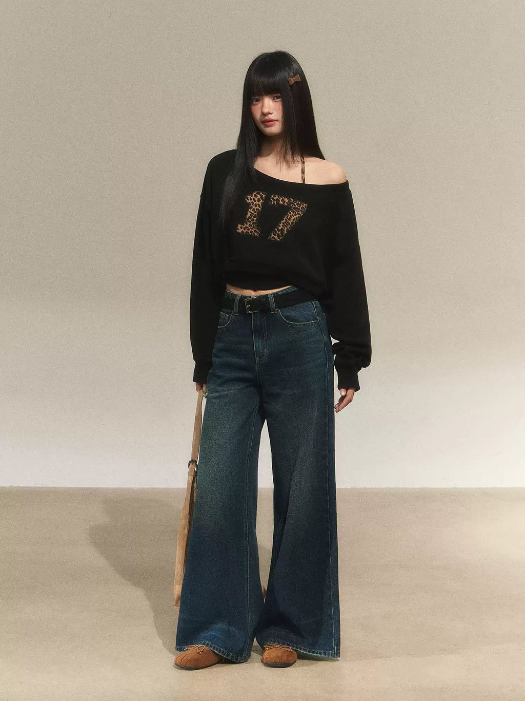17 Leopard camisole and cropped sweatshirt set