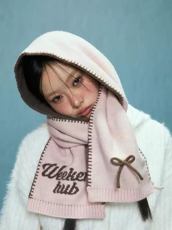 Cashmere Weekendhub logo scarf