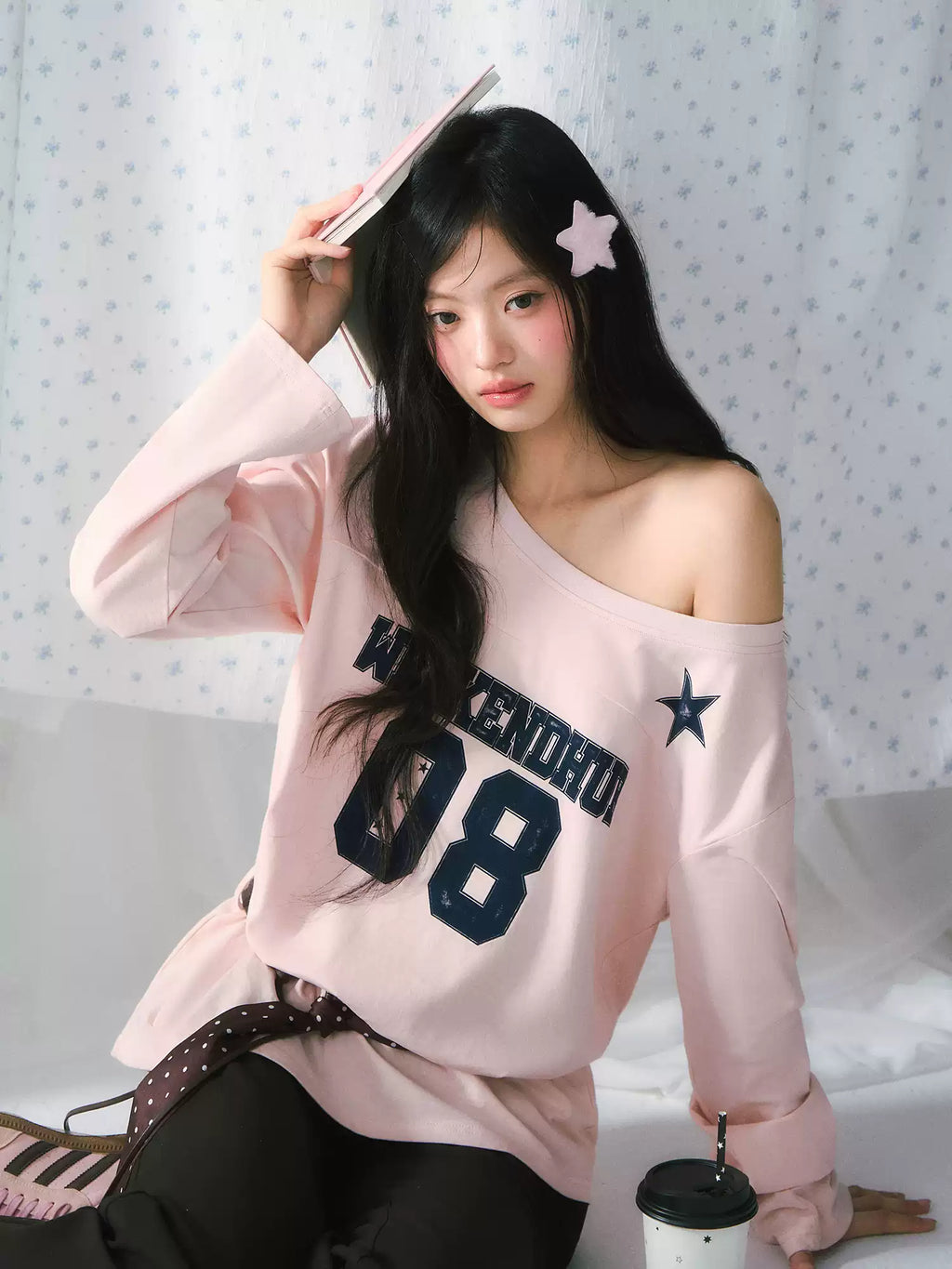08 Pink one-shoulder long sleeve top