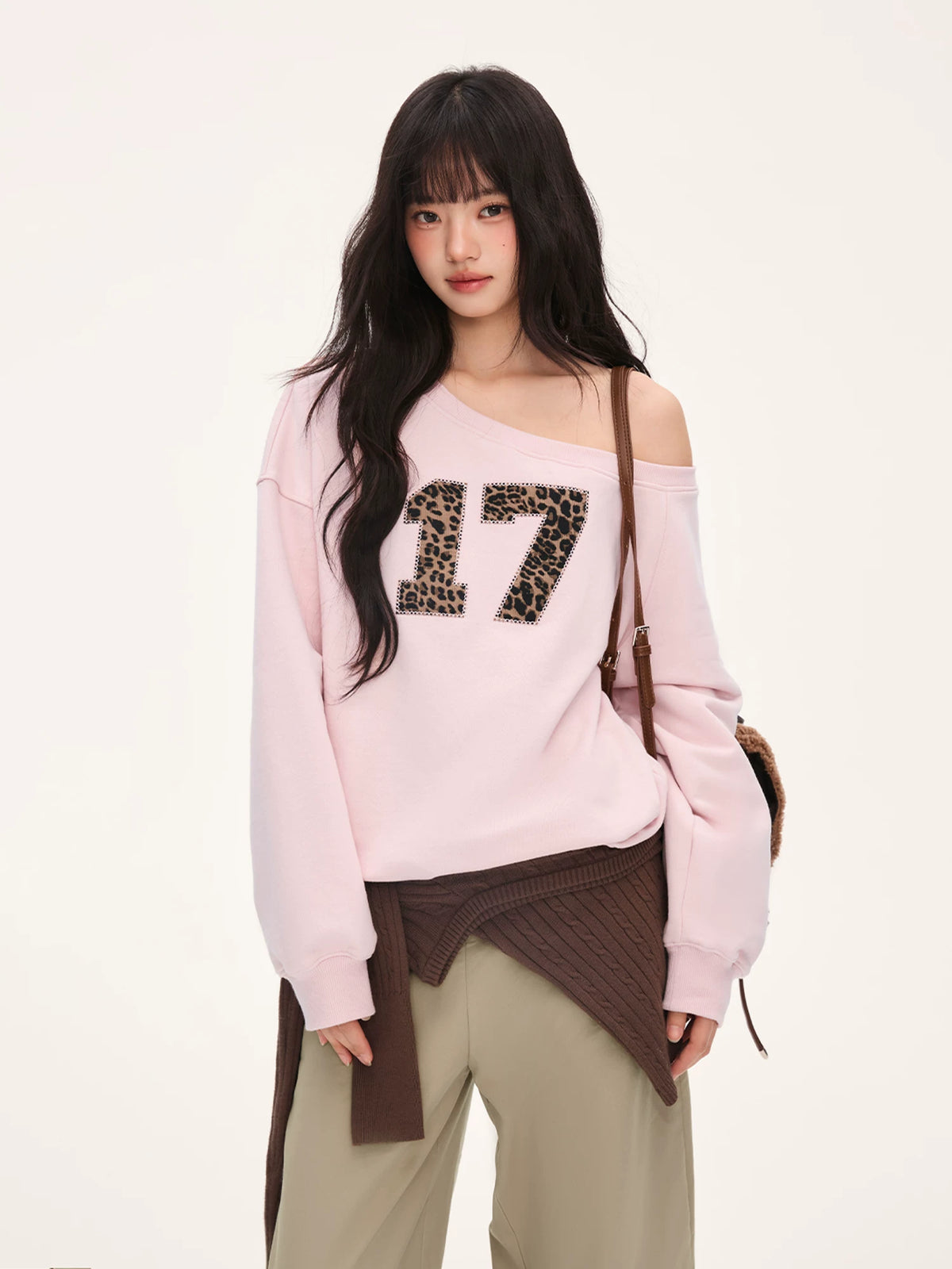 Pink Leopard Print One-Shoulder Sweatshirt