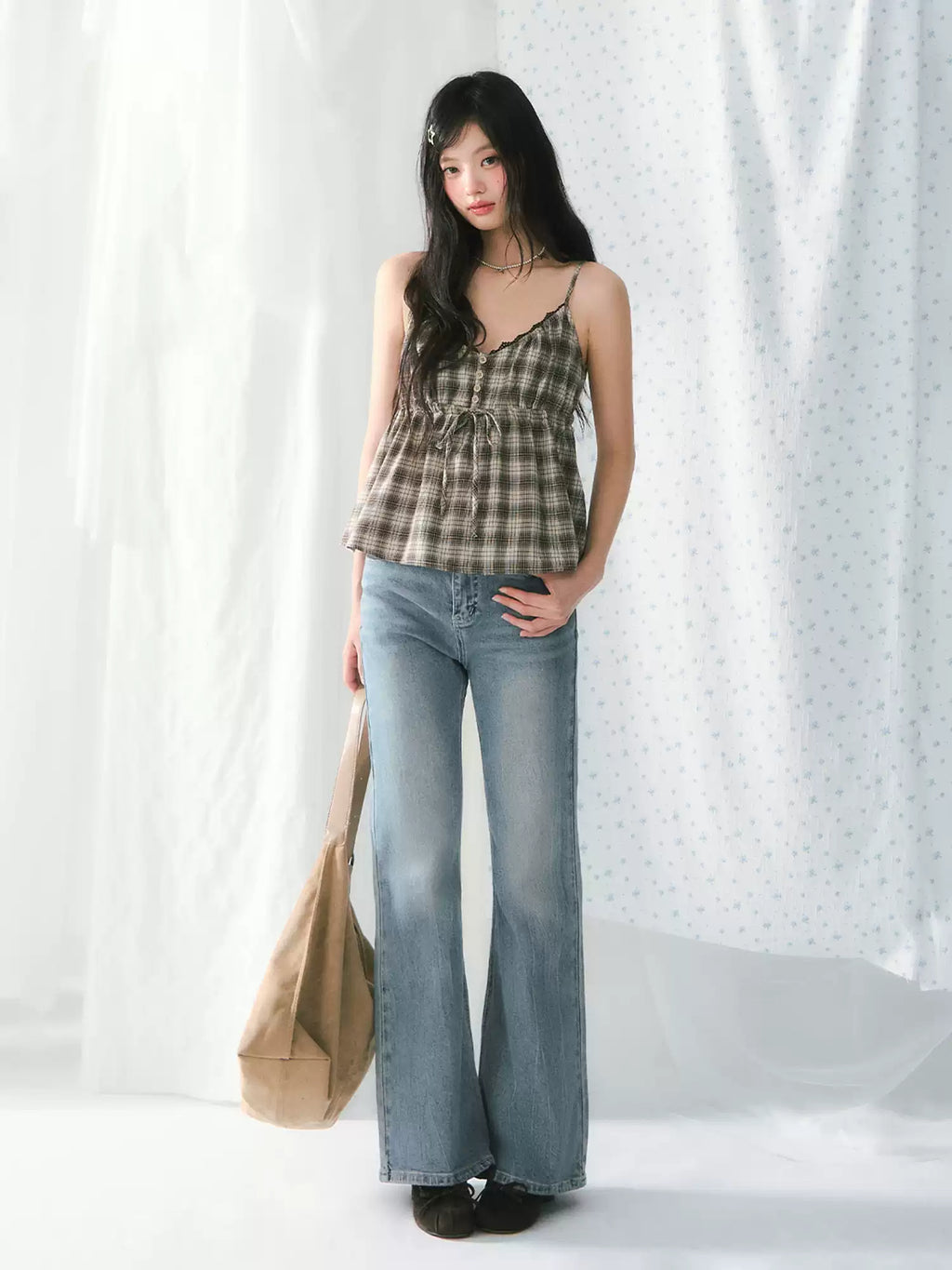 Lace trim plaid camisole checked top