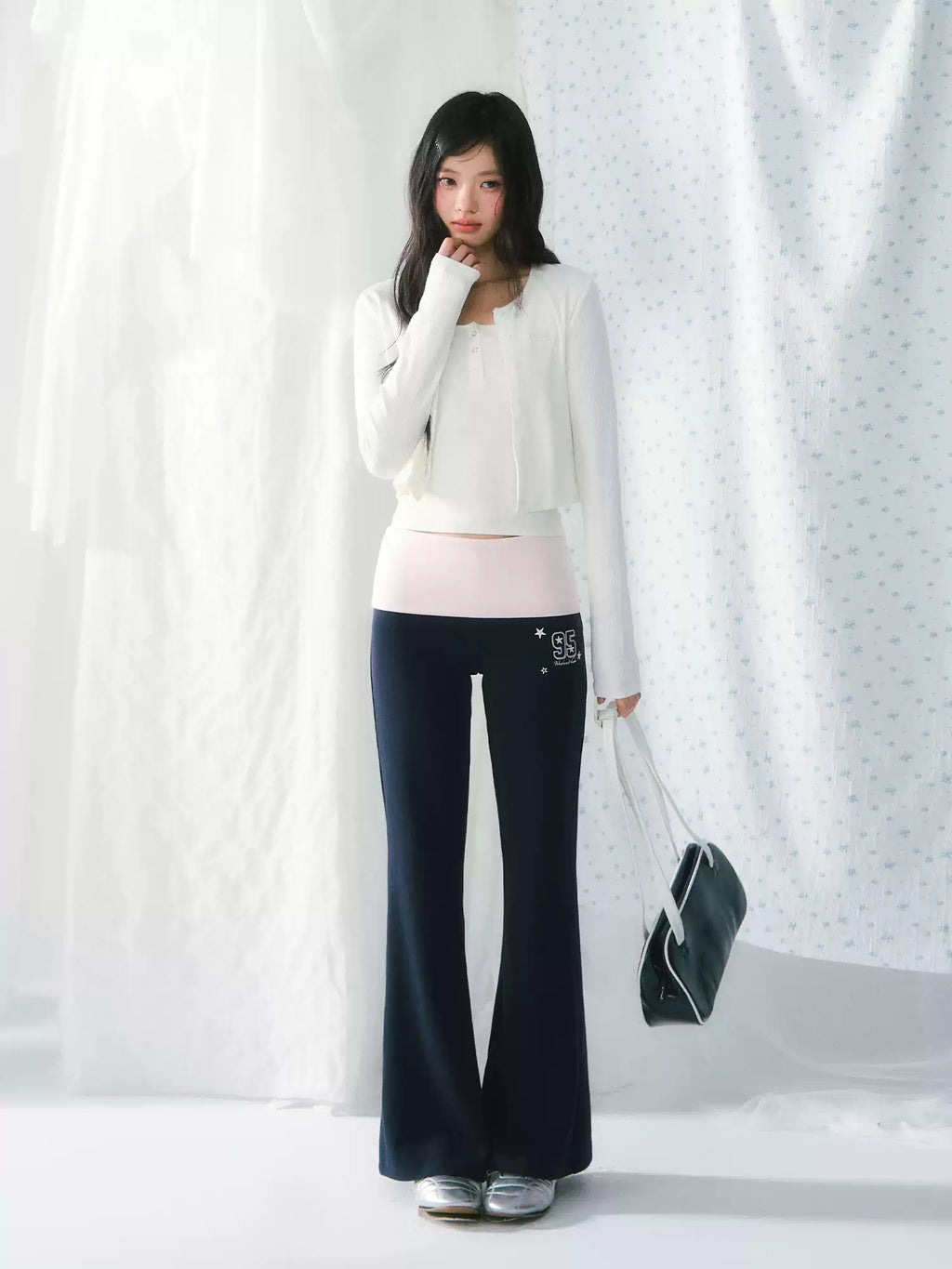 Contrast waistband flared sweatpants