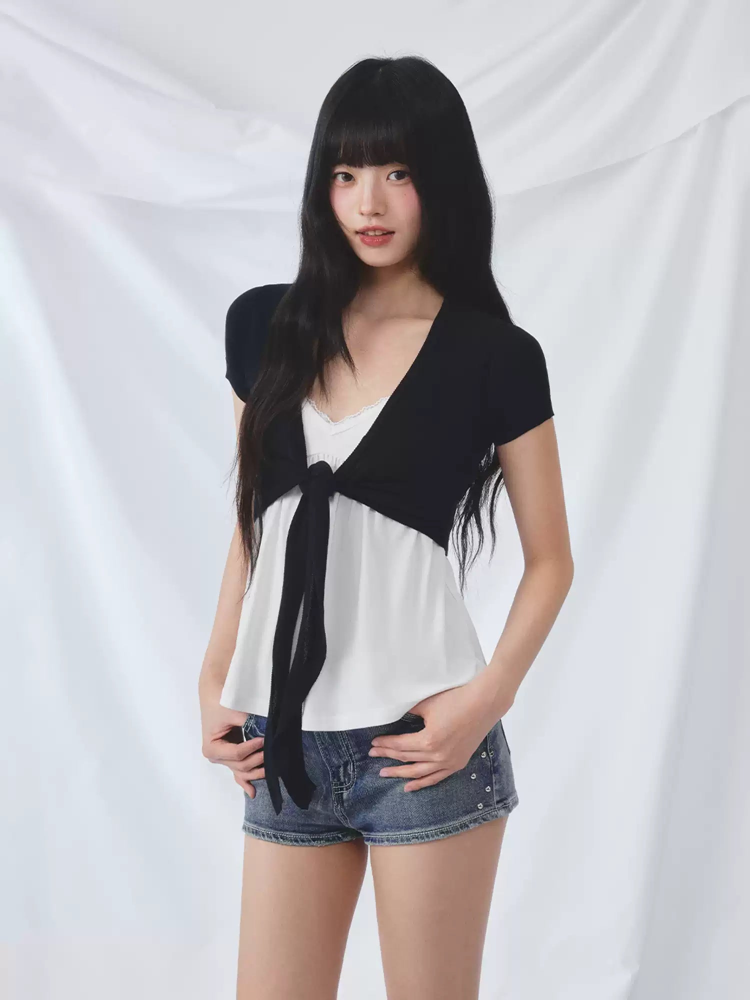 Contrast tie-front cardigan and camisole set in navy blue