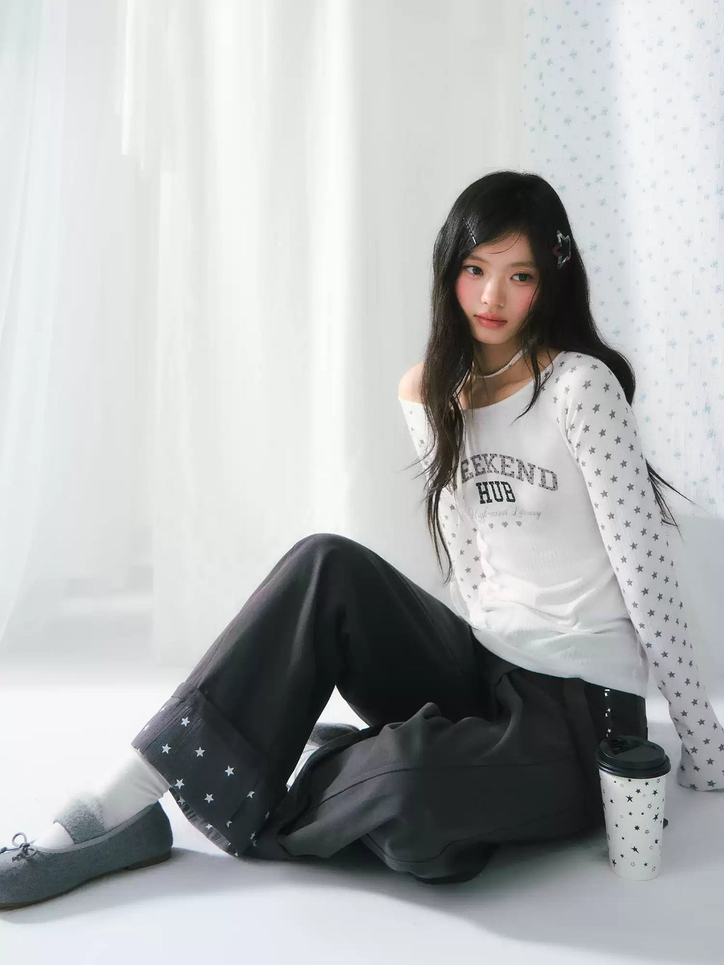 Star print one-shoulder long sleeve top