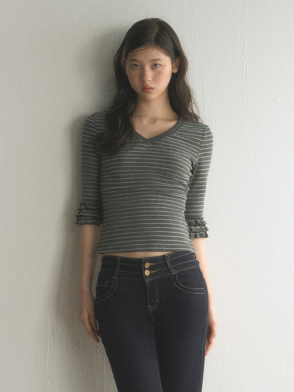 Retro Ruffled Mid-Sleeve Top