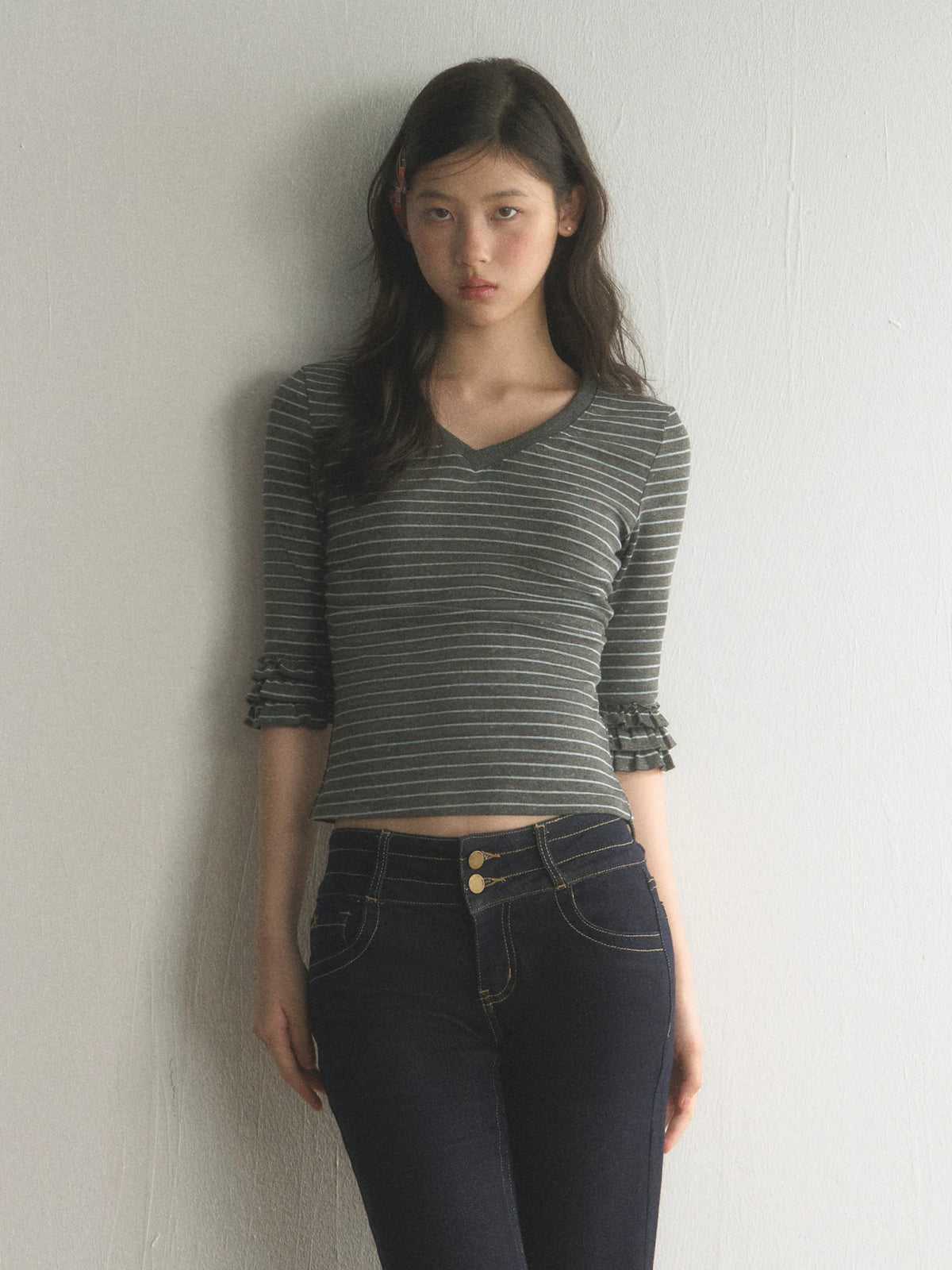 Retro Ruffled Mid-Sleeve Top