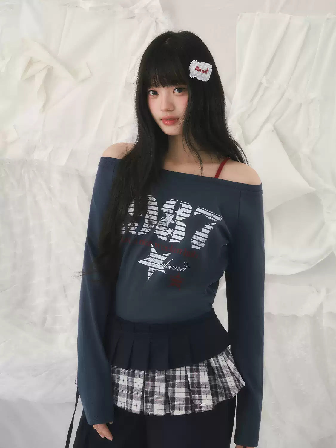 Retro number print faux two-piece off-shoulder long sleeve top in navy blue