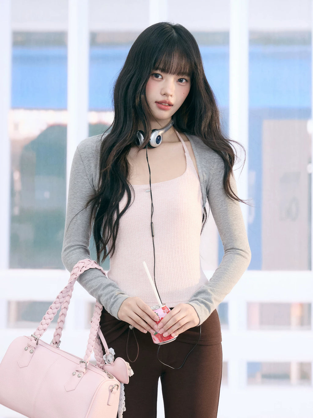 Contrast Suspender Blouse Two-Piece Set