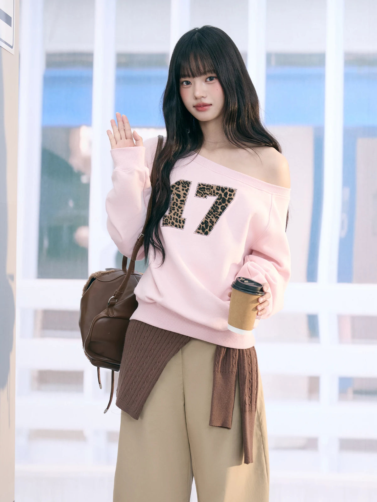 Pink Leopard Print One-Shoulder Sweatshirt