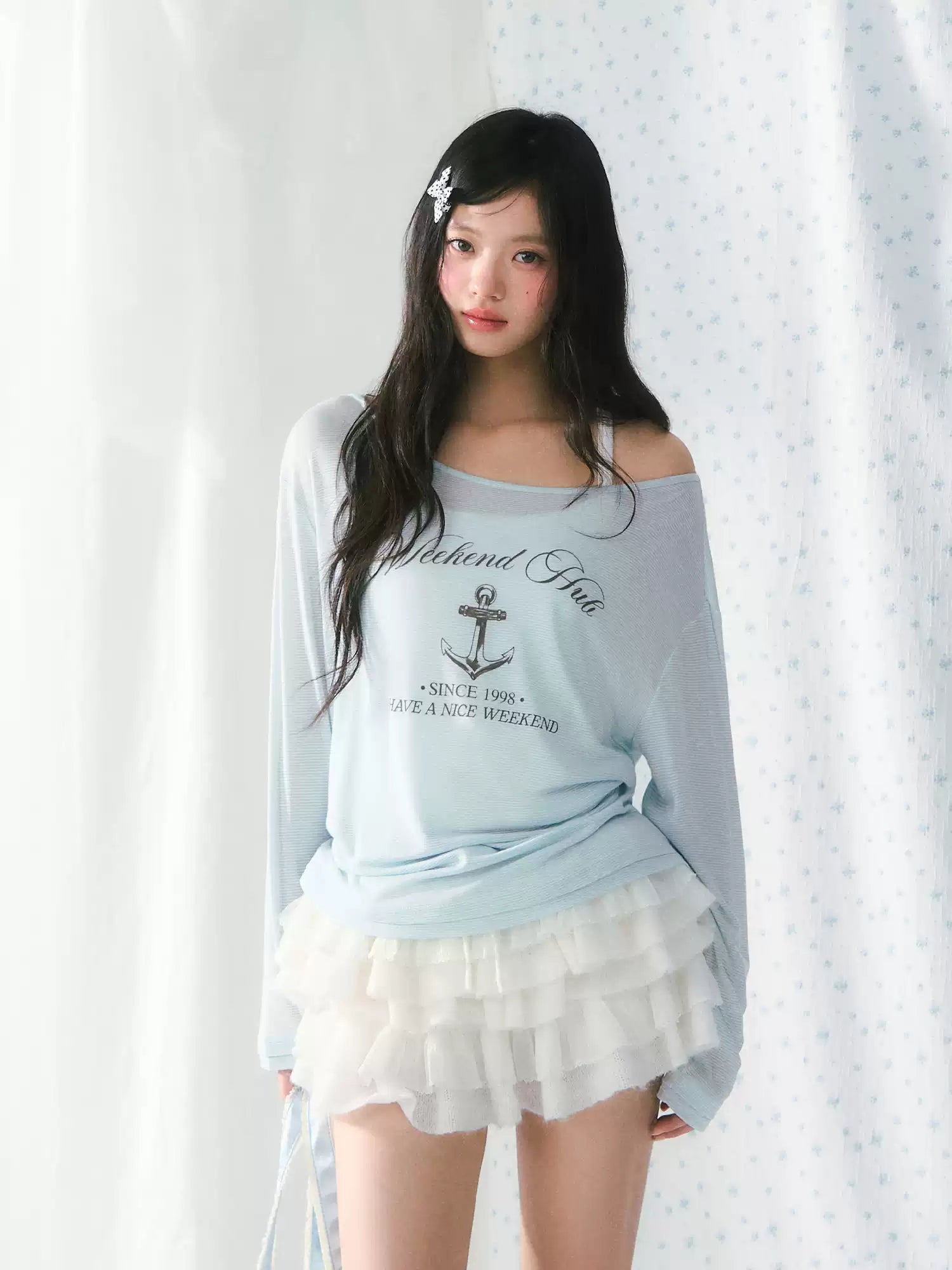 Blue retro print one-shoulder long sleeve top