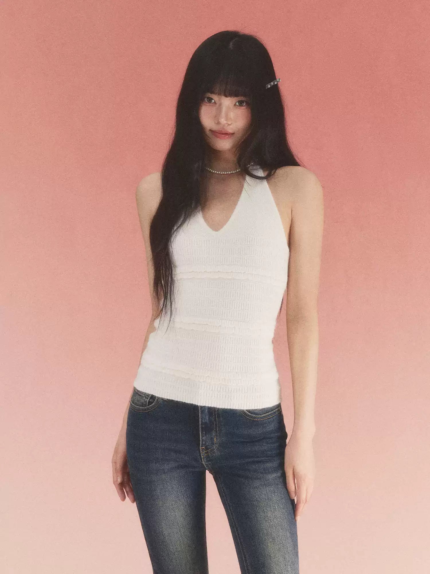 Textured V-neck halter knit camisole top